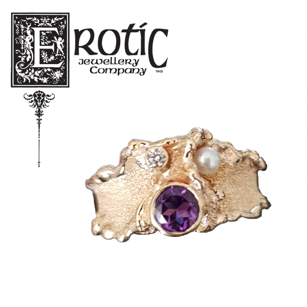 Amethyst and Pearl Gold Molten Edge Ring